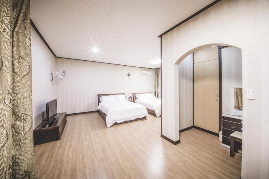 Sunyang Village Pension Csedzsu Kültér fotó